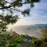 Deck-apartment, Next To Forest, Of Mountain, Free Parking, Renovated Schonach im Schwarzwald
