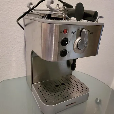 Renovated Balcony-apartment, Next To Forest, Indoor Fireplace, On Mountain, Free Parking דירה סכונאץ'