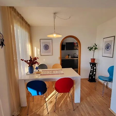 Renovated Balcony-apartment, Next To Forest, Indoor Fireplace, On Mountain, Free Parking *