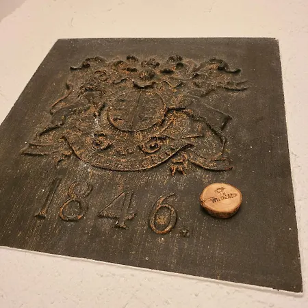 דירה Renovated Balcony-apartment, Next To Forest, Indoor Fireplace, On Mountain, Free Parking סכונאץ'