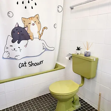 Renovated Balcony-apartment, Next To Forest, Indoor Fireplace, On Mountain, Free Parking דירה *